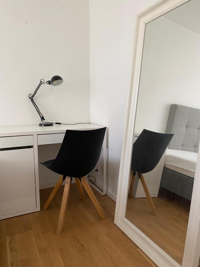 Exclusive 2 Level Etage Next To Arlanda-City Metro Stockholm Eksteriør bilde