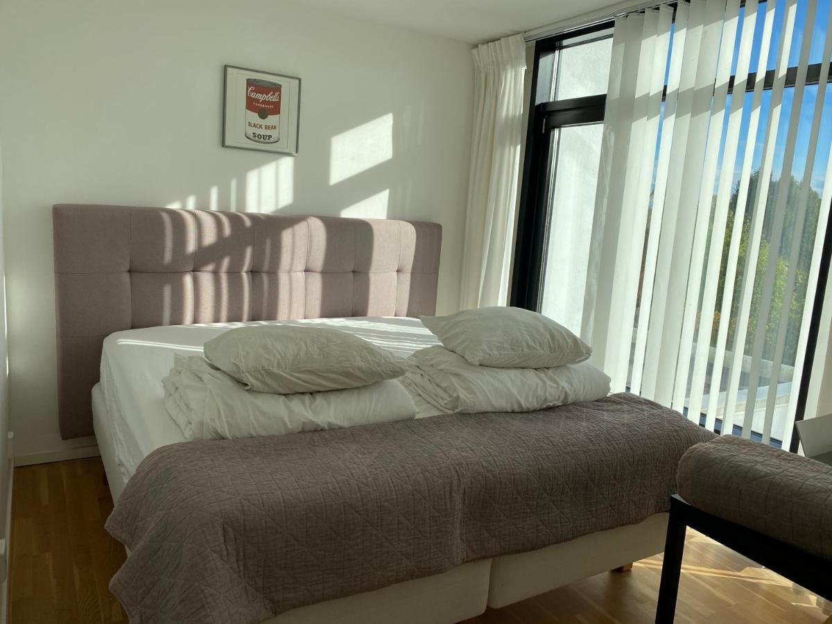 Exclusive 2 Level Etage Next To Arlanda-City Metro Stockholm Eksteriør bilde