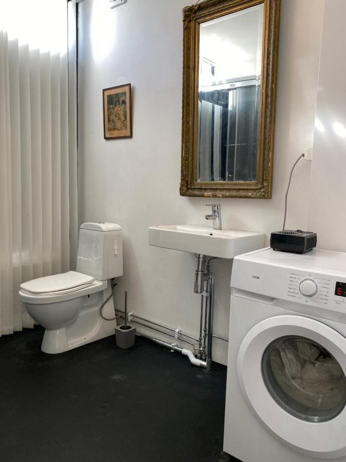 Exclusive 2 Level Etage Next To Arlanda-City Metro Stockholm Eksteriør bilde