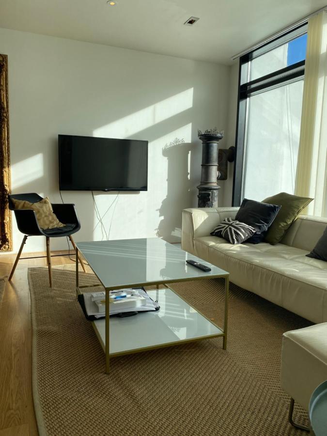 Exclusive 2 Level Etage Next To Arlanda-City Metro Stockholm Eksteriør bilde